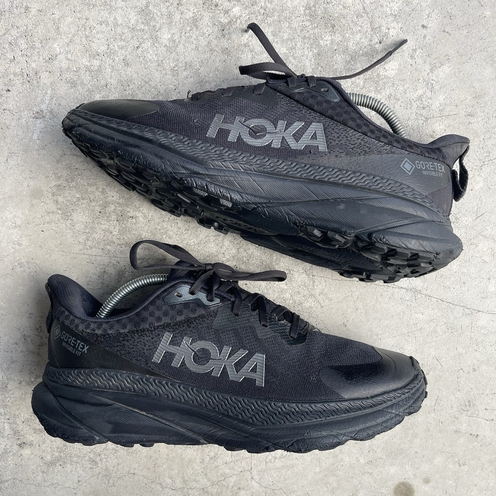 Hoka One One Challenger ATR 7 GORE-TEX Triple Black Men's 10.5 Mesh Sneakers
